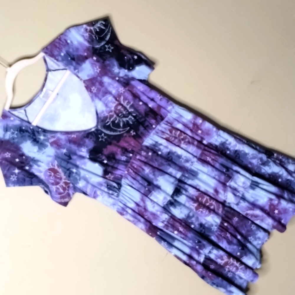 20. No Boundaries Woman's Witchy Galaxy Tiered V Neck Fairycore Dress Size XL
